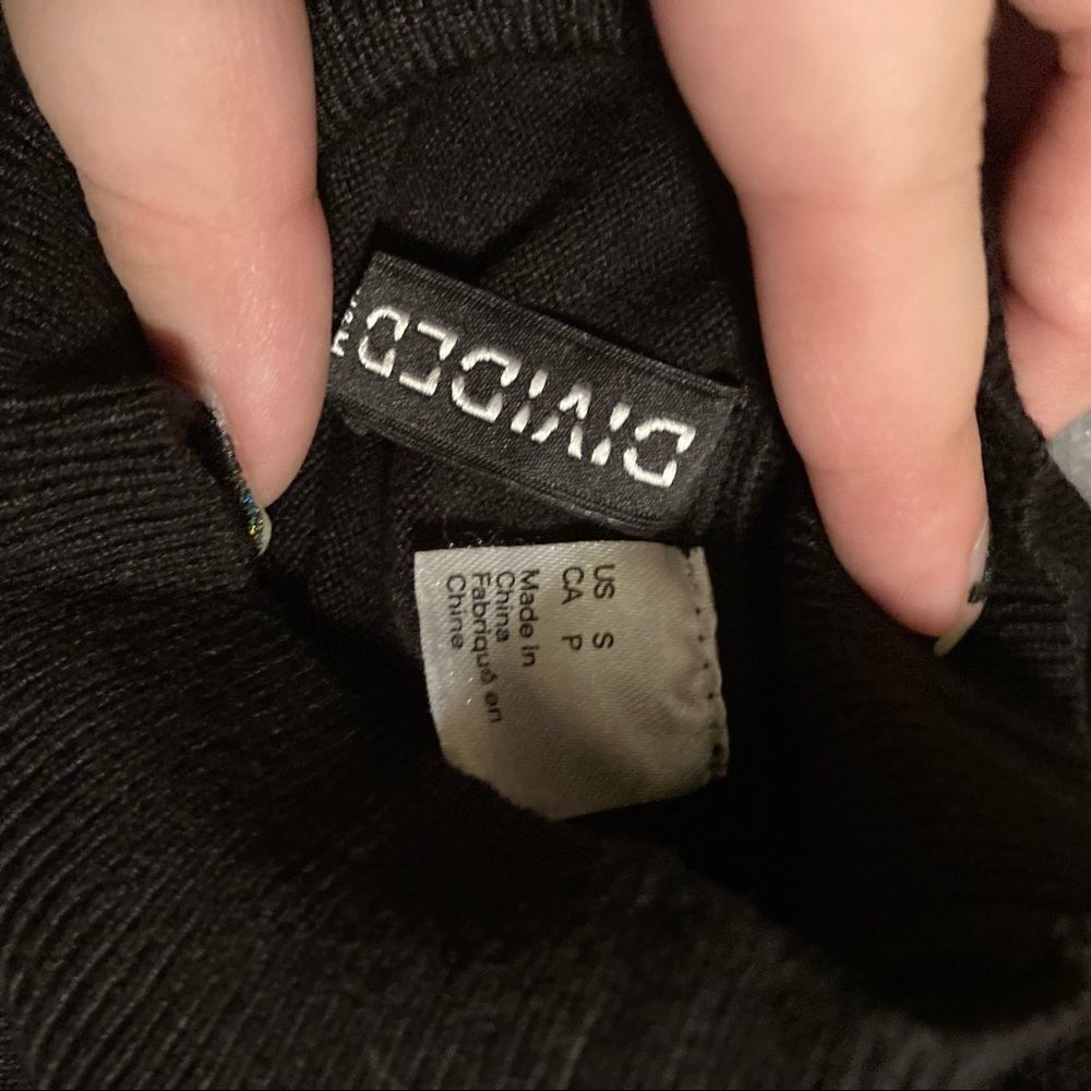 Small top  - Picture 4 of 5